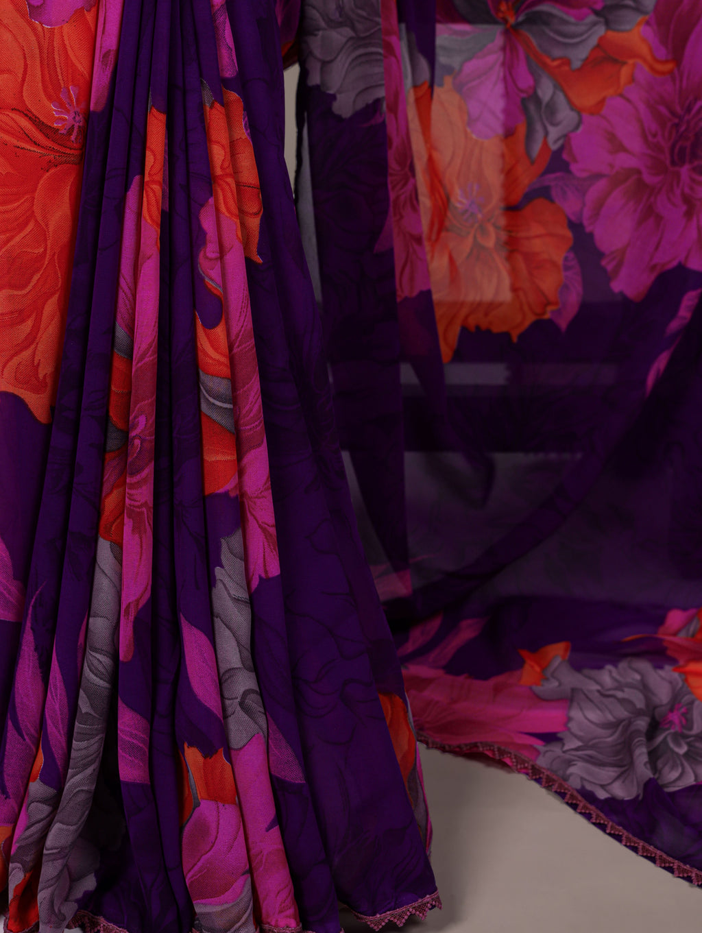 Marble Floral Printed Saree With Lace Border