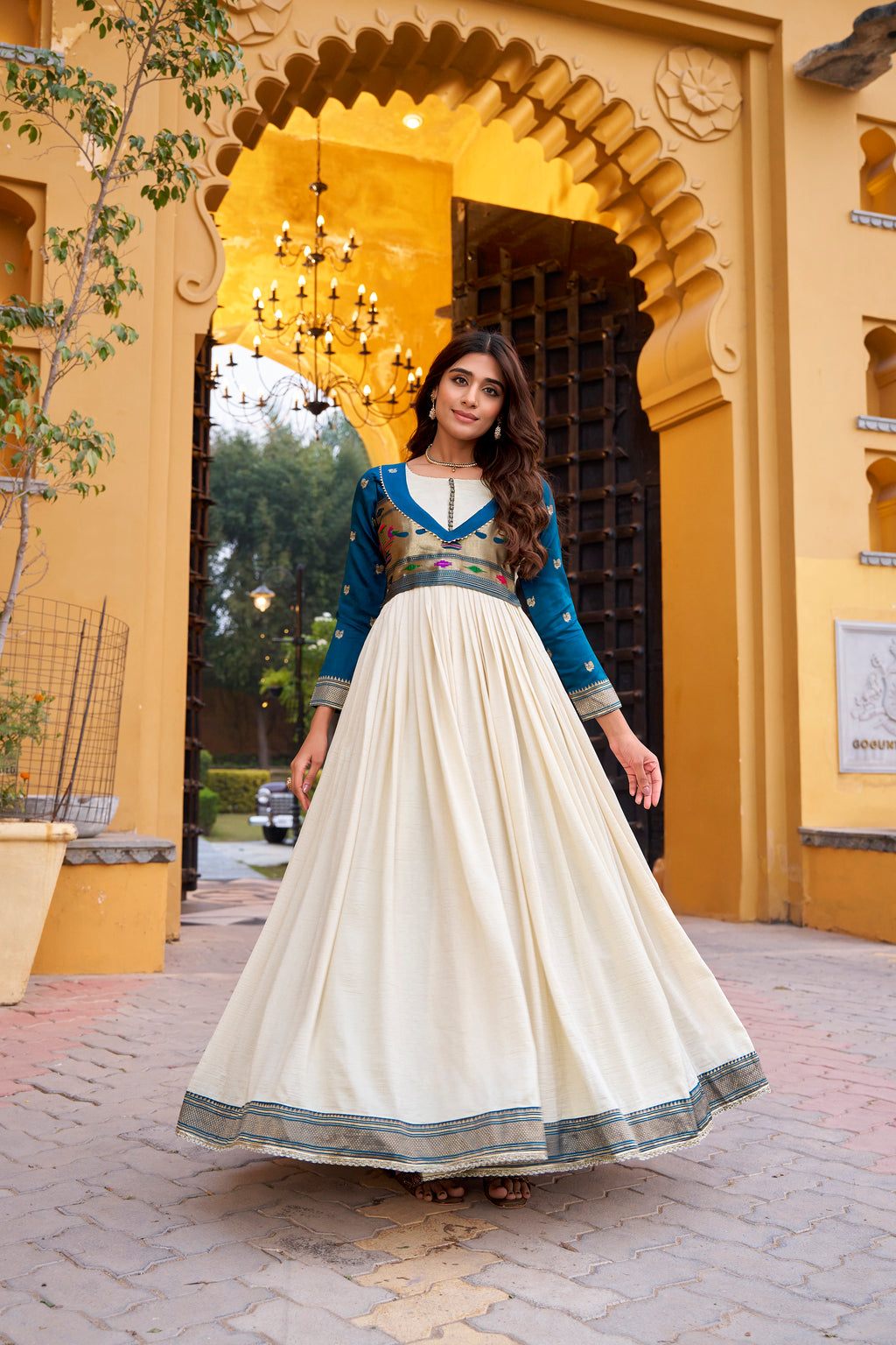 Vichitra Silk Zari Weaving Gown