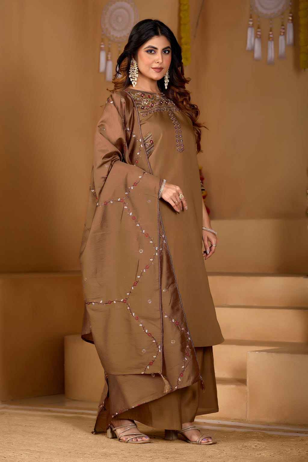 Viscose Multi Thread Embroidered Kurti Palazzo With Dupatta