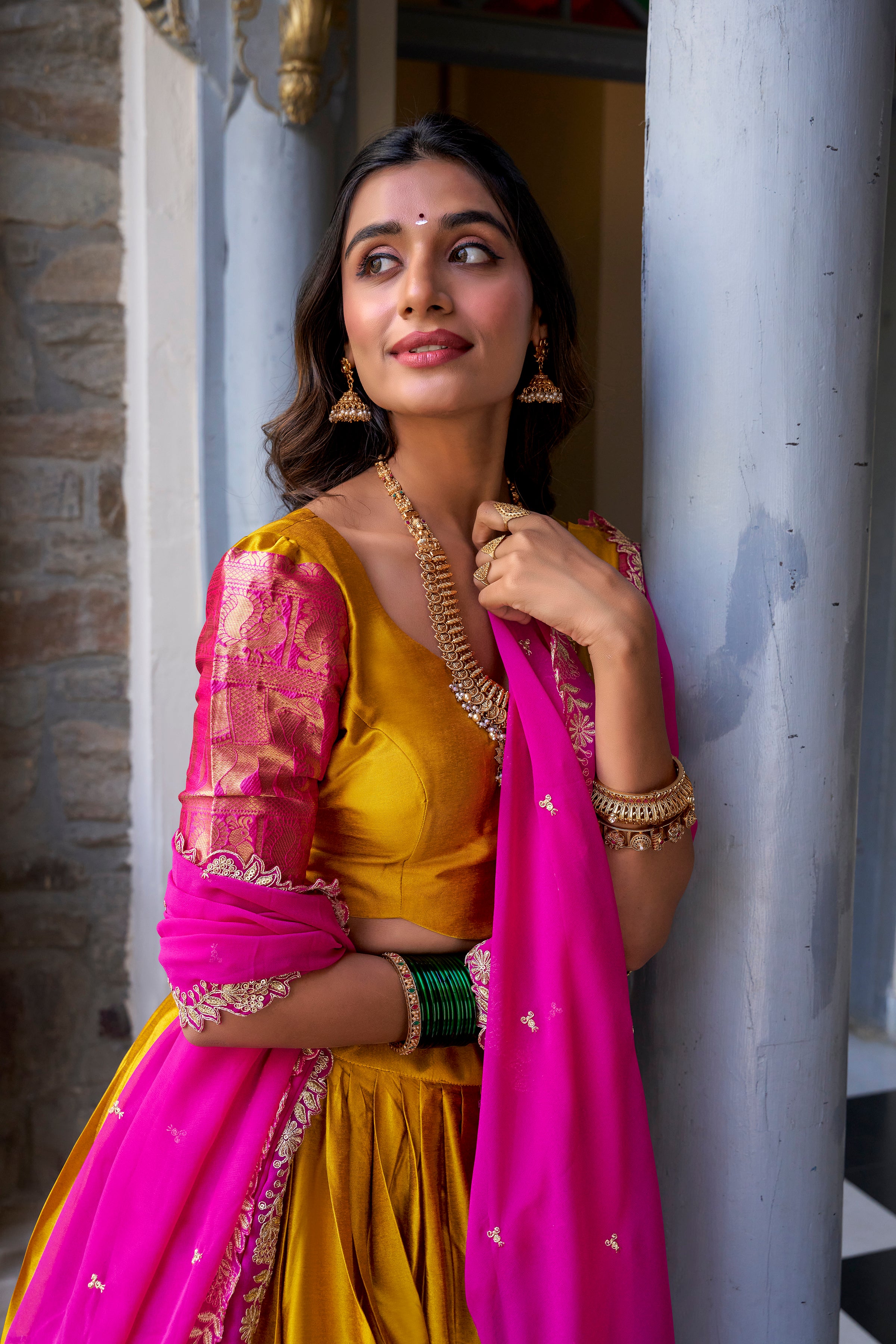 Narayan Pattu Zari Weaving Lehenga With Gerogette Dupatta