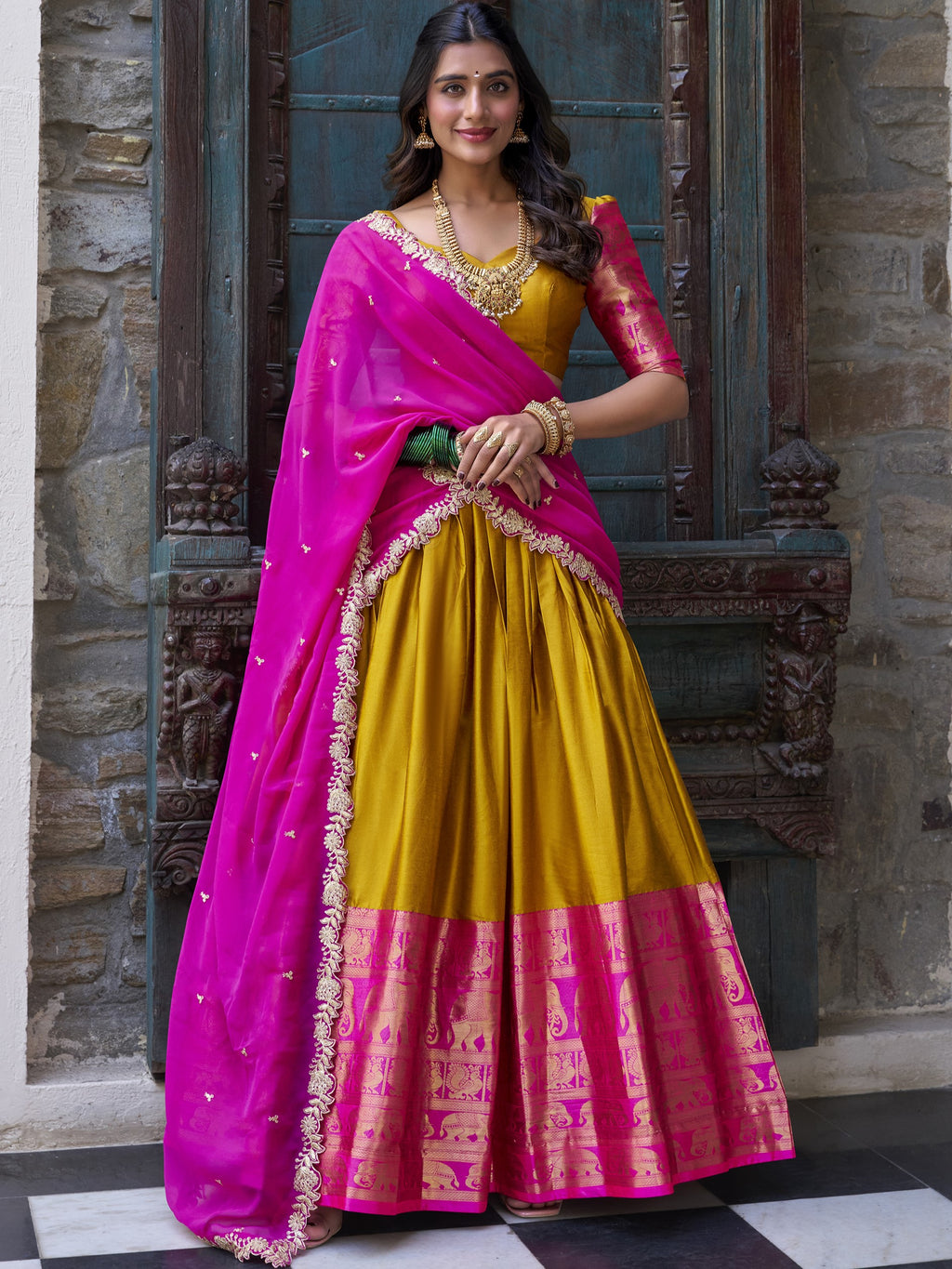 Narayan Pattu Zari Weaving Lehenga With Gerogette Dupatta