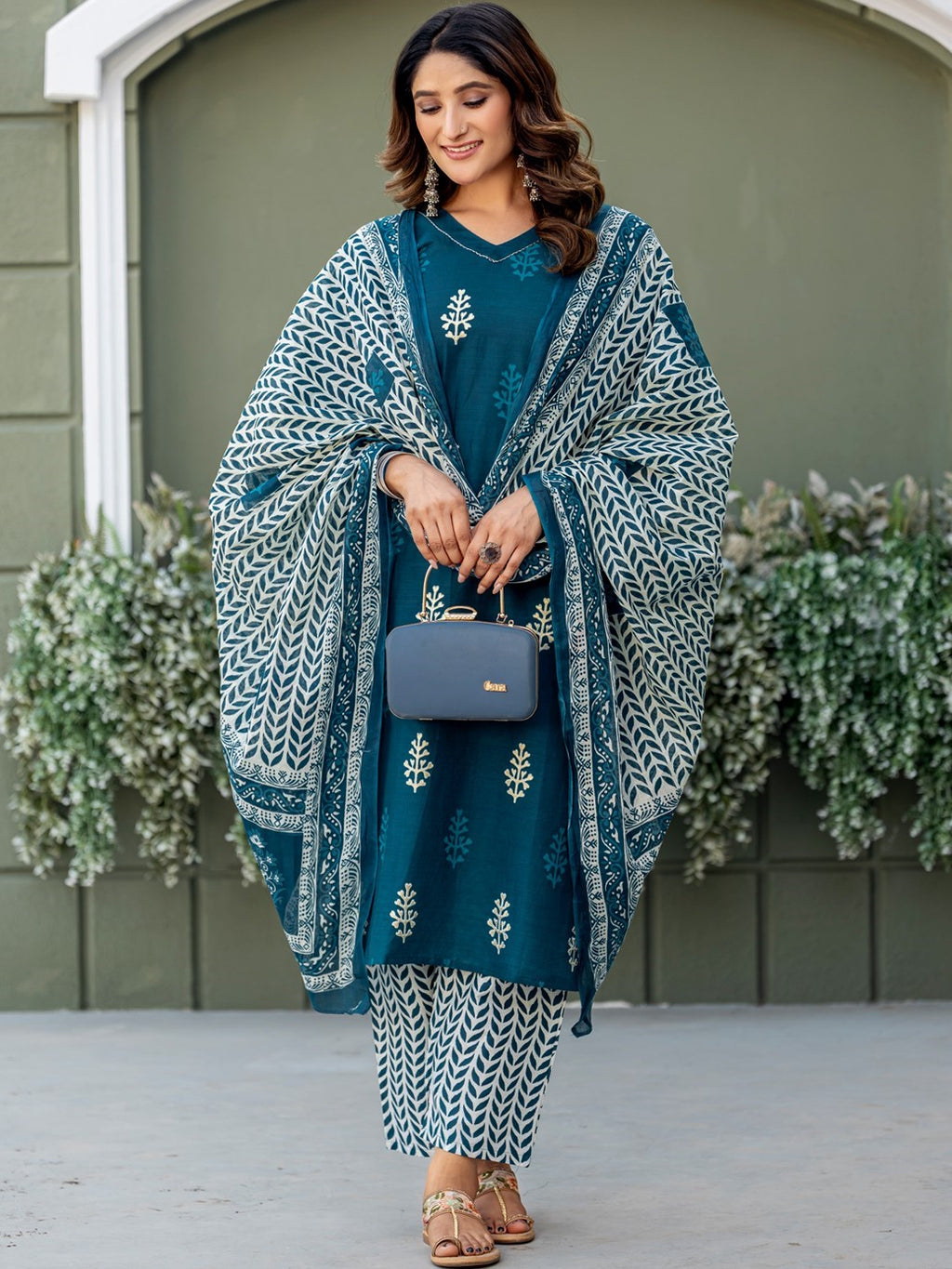 Cotton Printed Kurti-Pant With Dupatta
