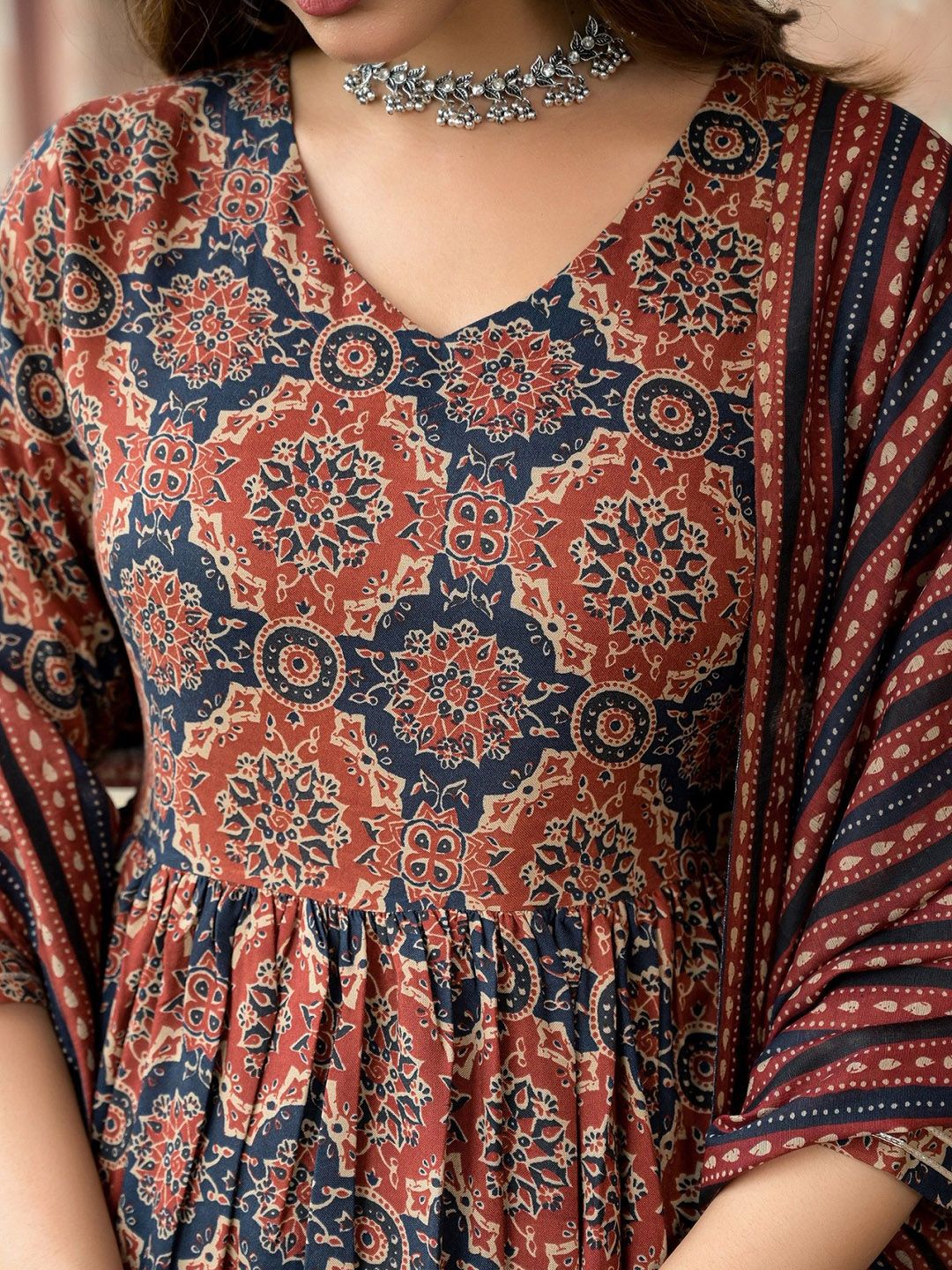 Rayon Printed Kurti-Pant With Dupatta