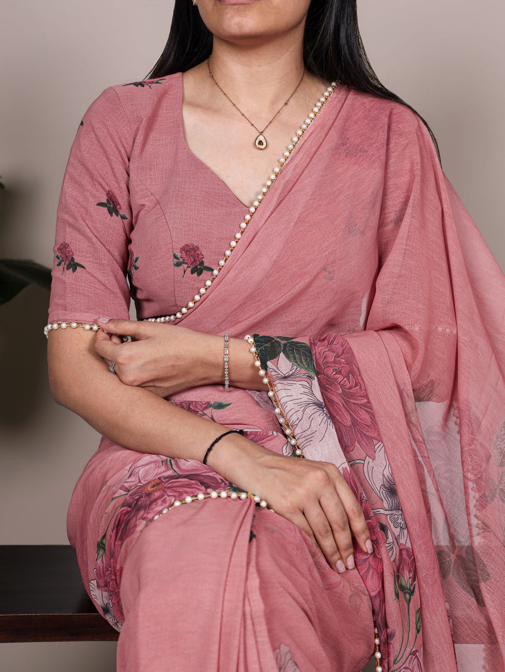 Weightless Marble Floral Printed Saree