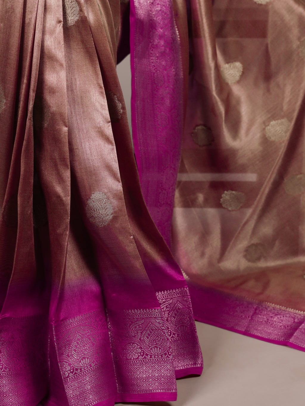 Rumali Silk Zari Weaving Saree
