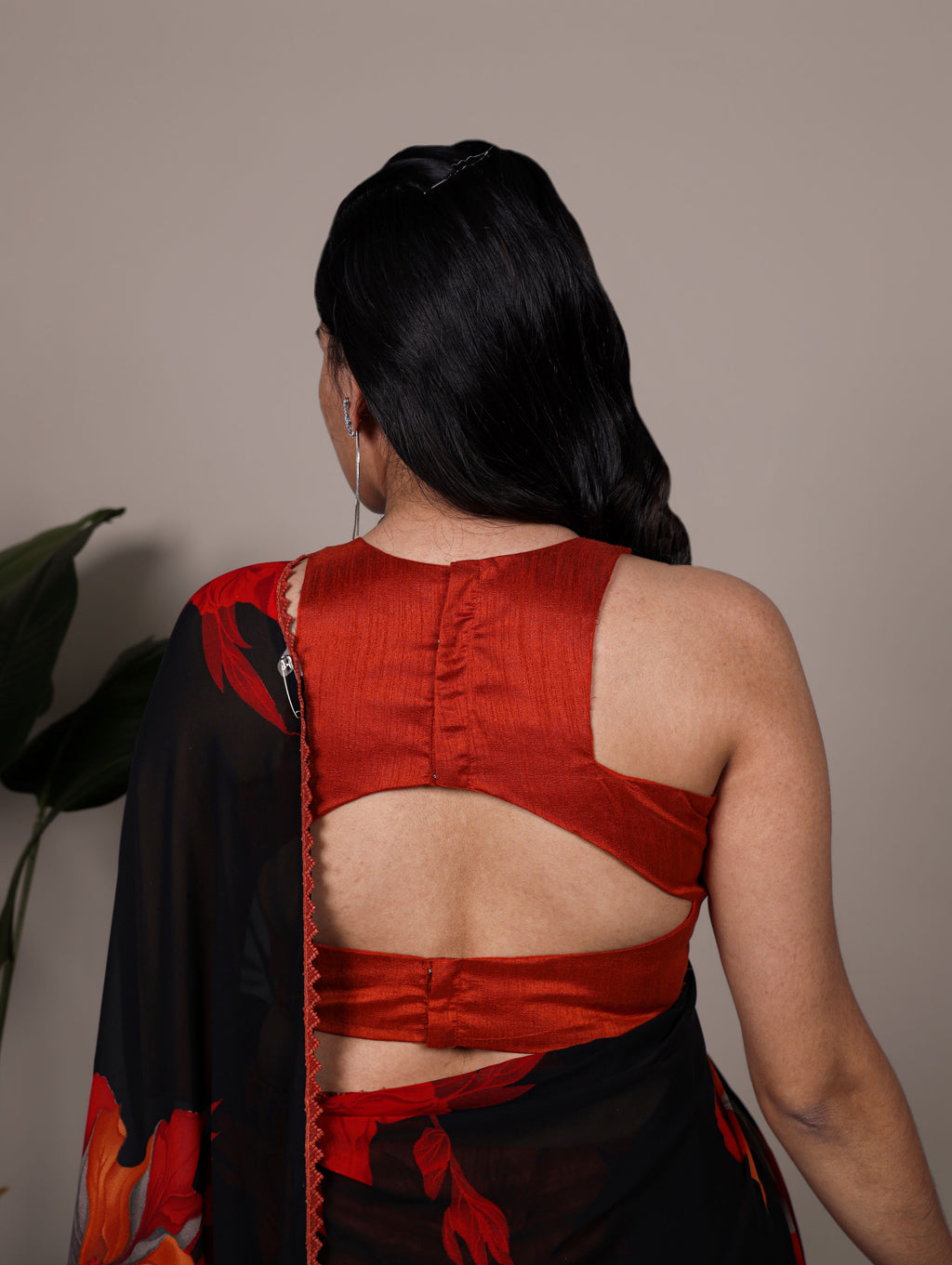 Marble Floral Printed Saree With Lace Border