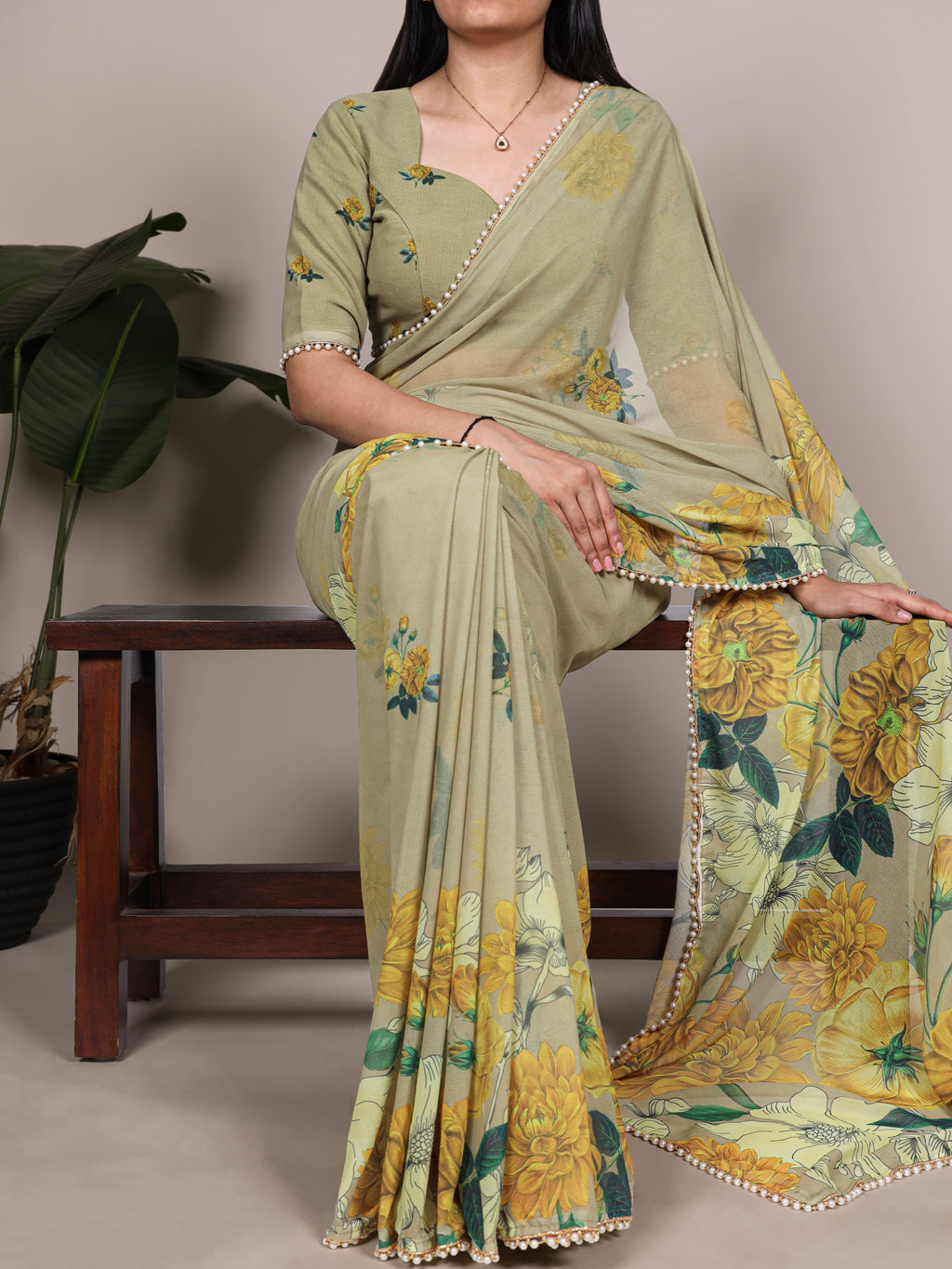 Weightless Marble Floral Printed Saree