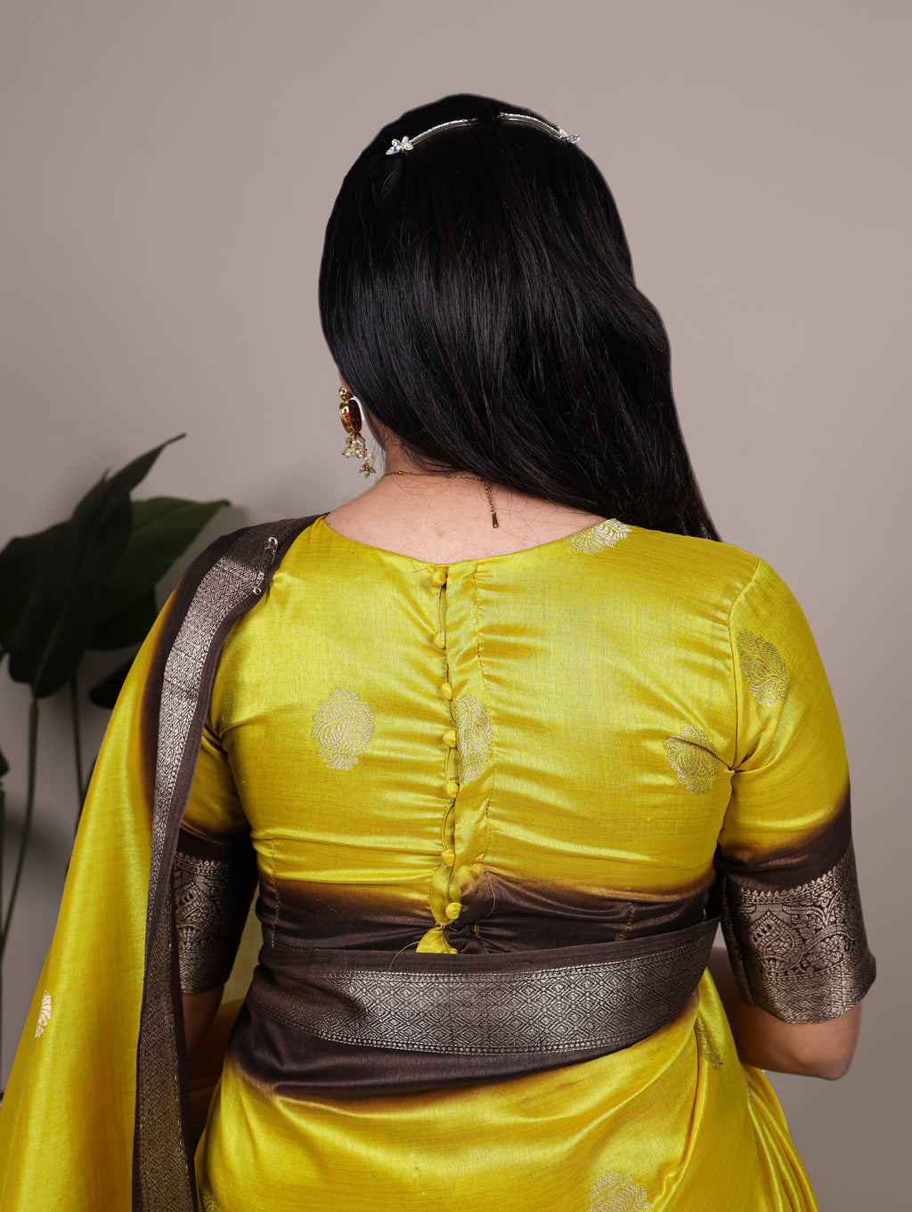 Rumali Silk Zari Weaving Saree