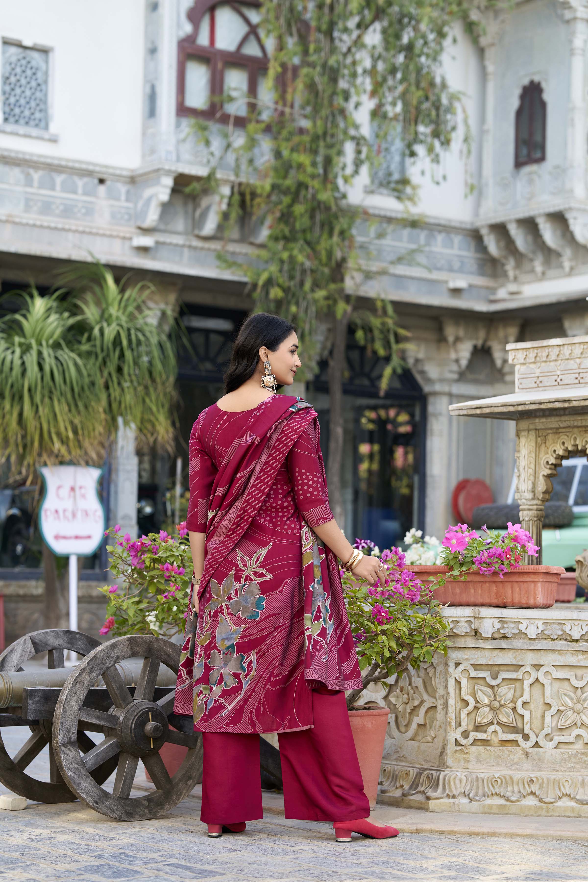 Roman Silk Floral Printed Kurti-Pant With Dupatta