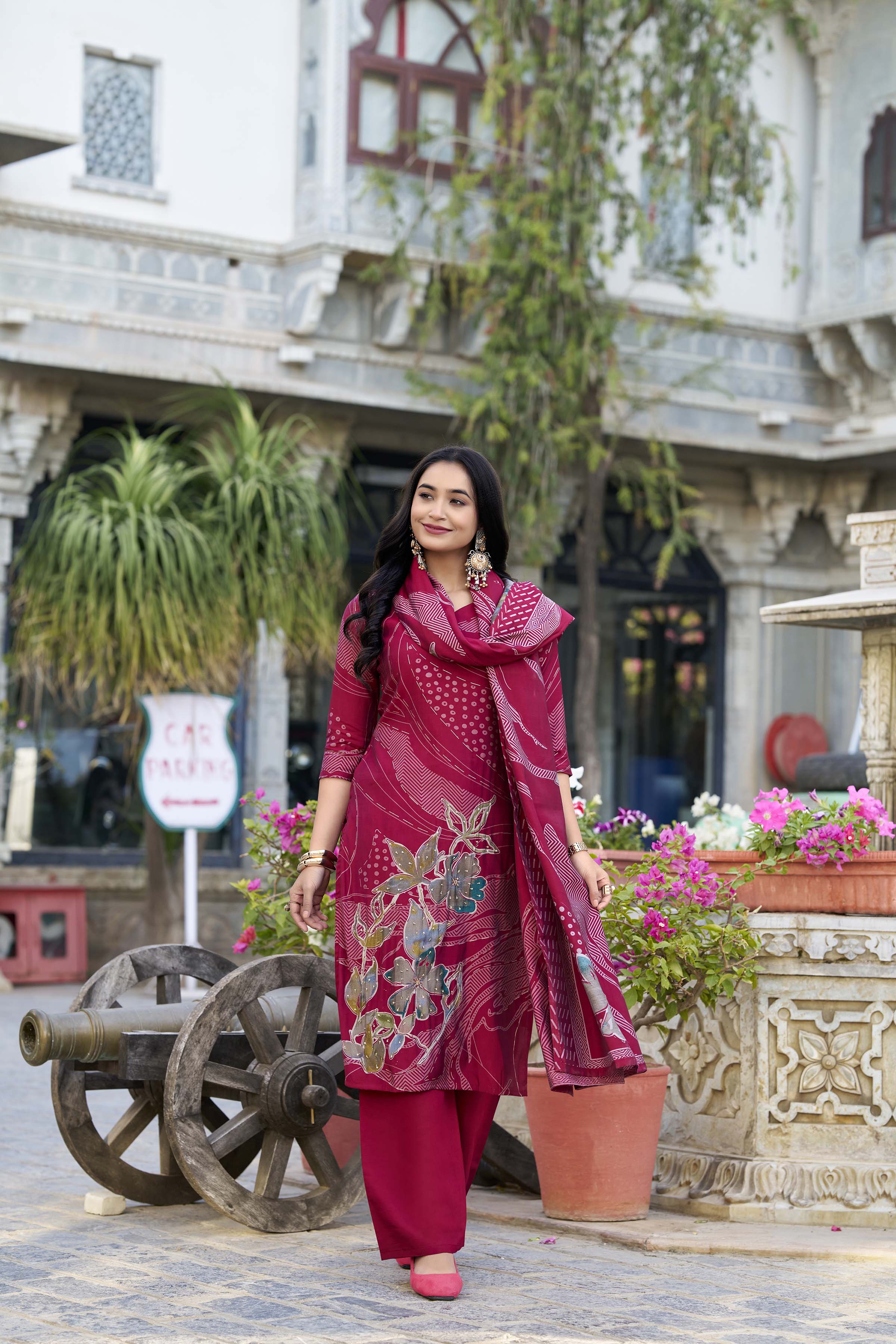 Roman Silk Floral Printed Kurti-Pant With Dupatta