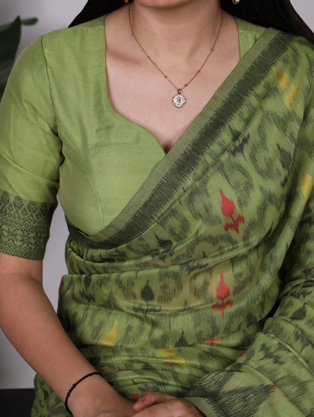 Cotton Thread Weaving Saree