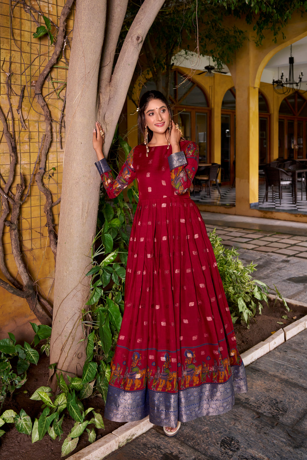 Kalamkari Zari Weaving Printed Gown With Koti