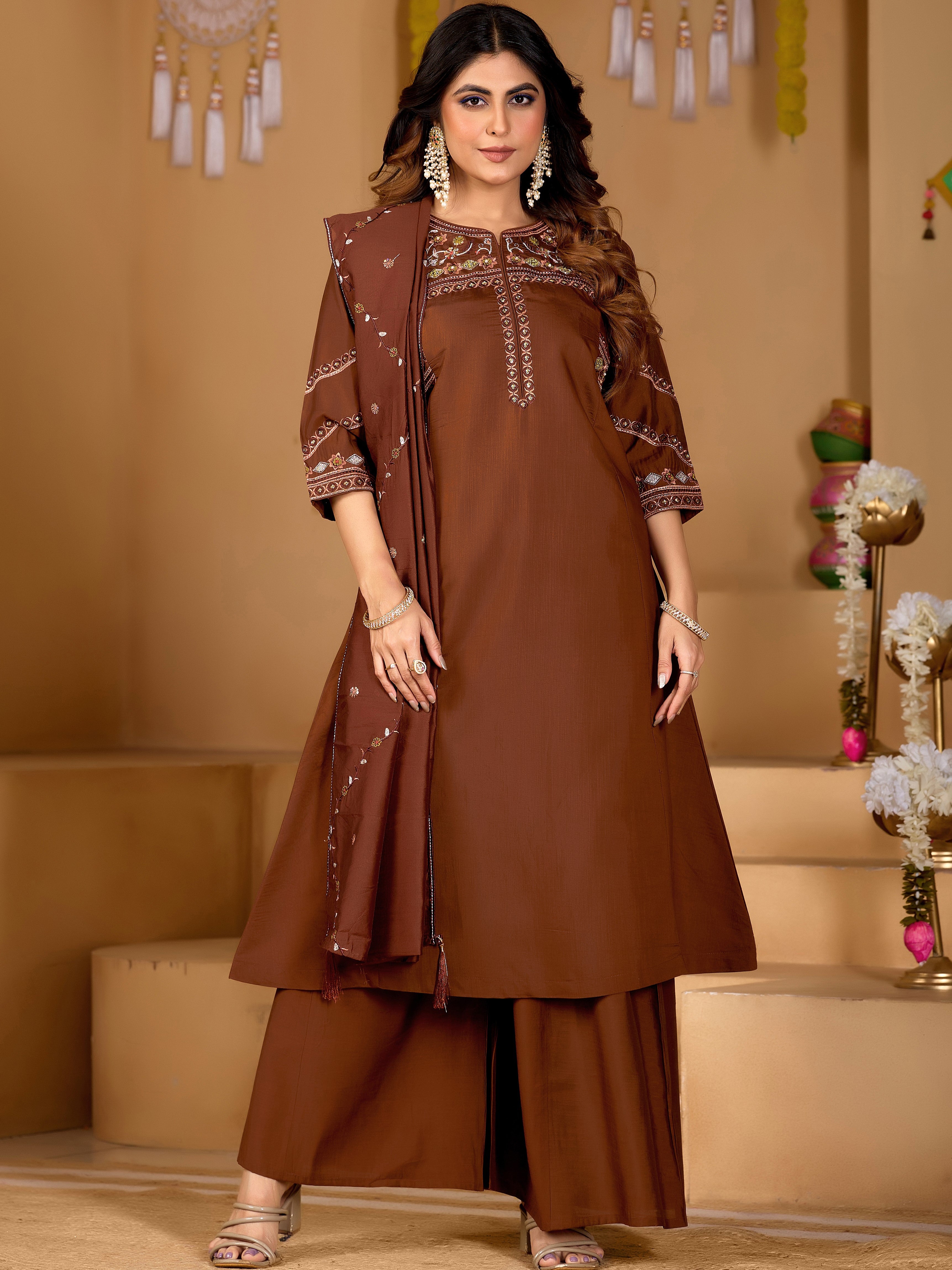 Viscose Multi Thread Embroidered Kurti Palazzo With Dupatta