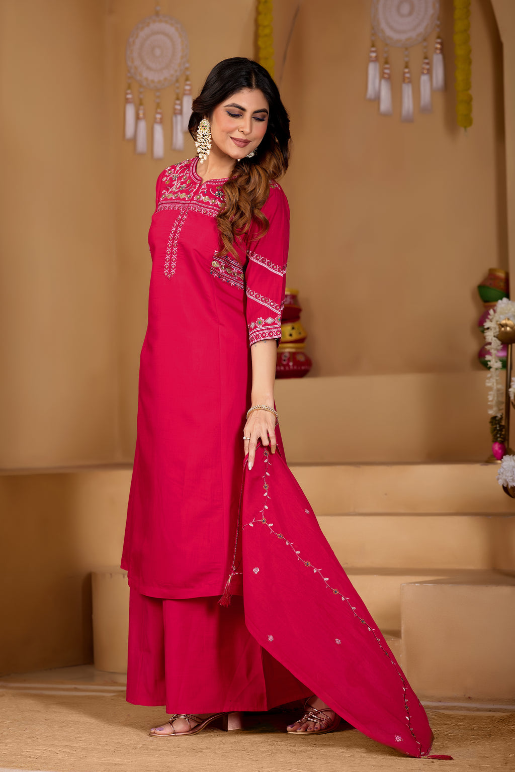 Viscose Multi Thread Embroidered Kurti Palazzo With Dupatta
