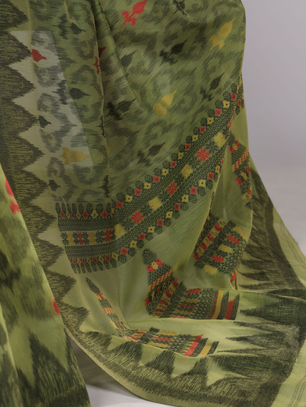 Cotton Thread Weaving Saree