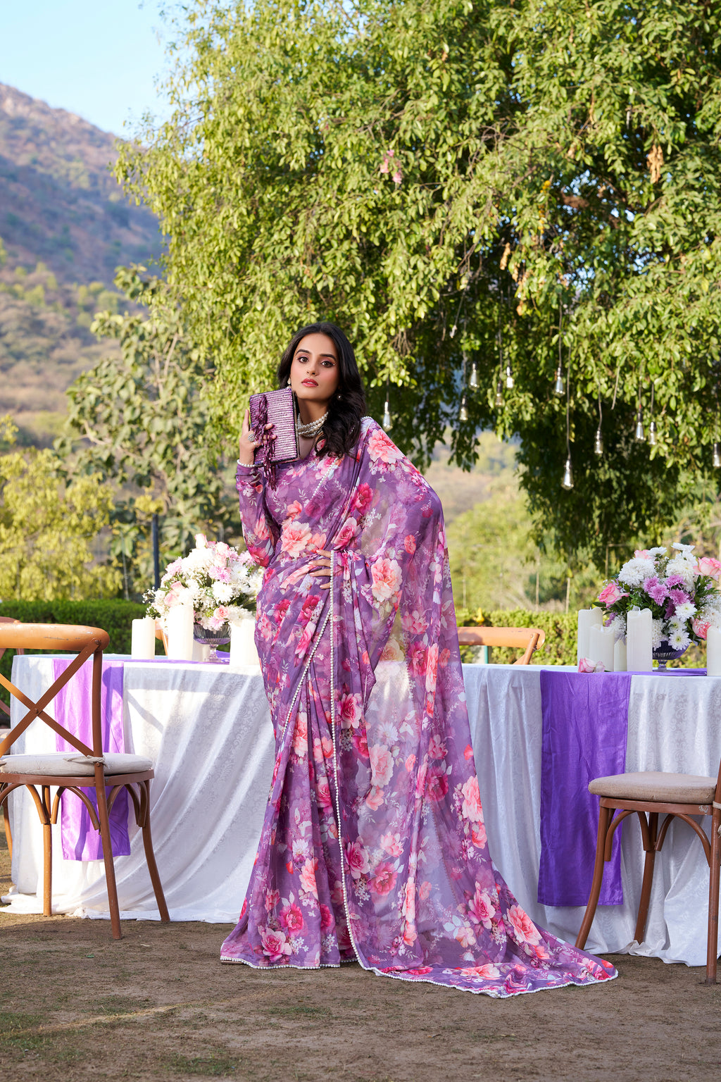 Weightless Marble Printed Saree With Pearl Lace Border