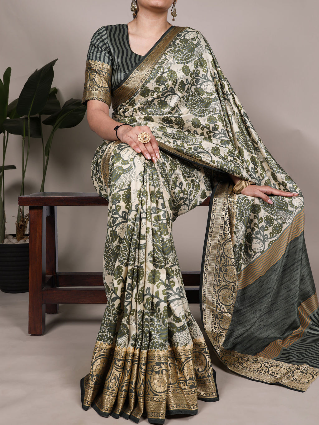 Tussar Silk Printed Saree With Viscose Border