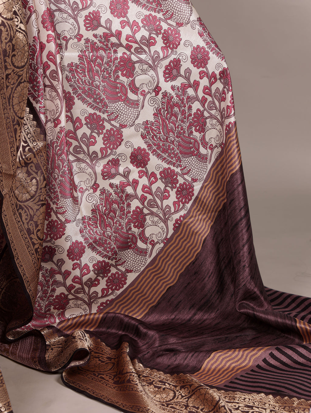 Tussar Silk Printed Saree With Viscose Border