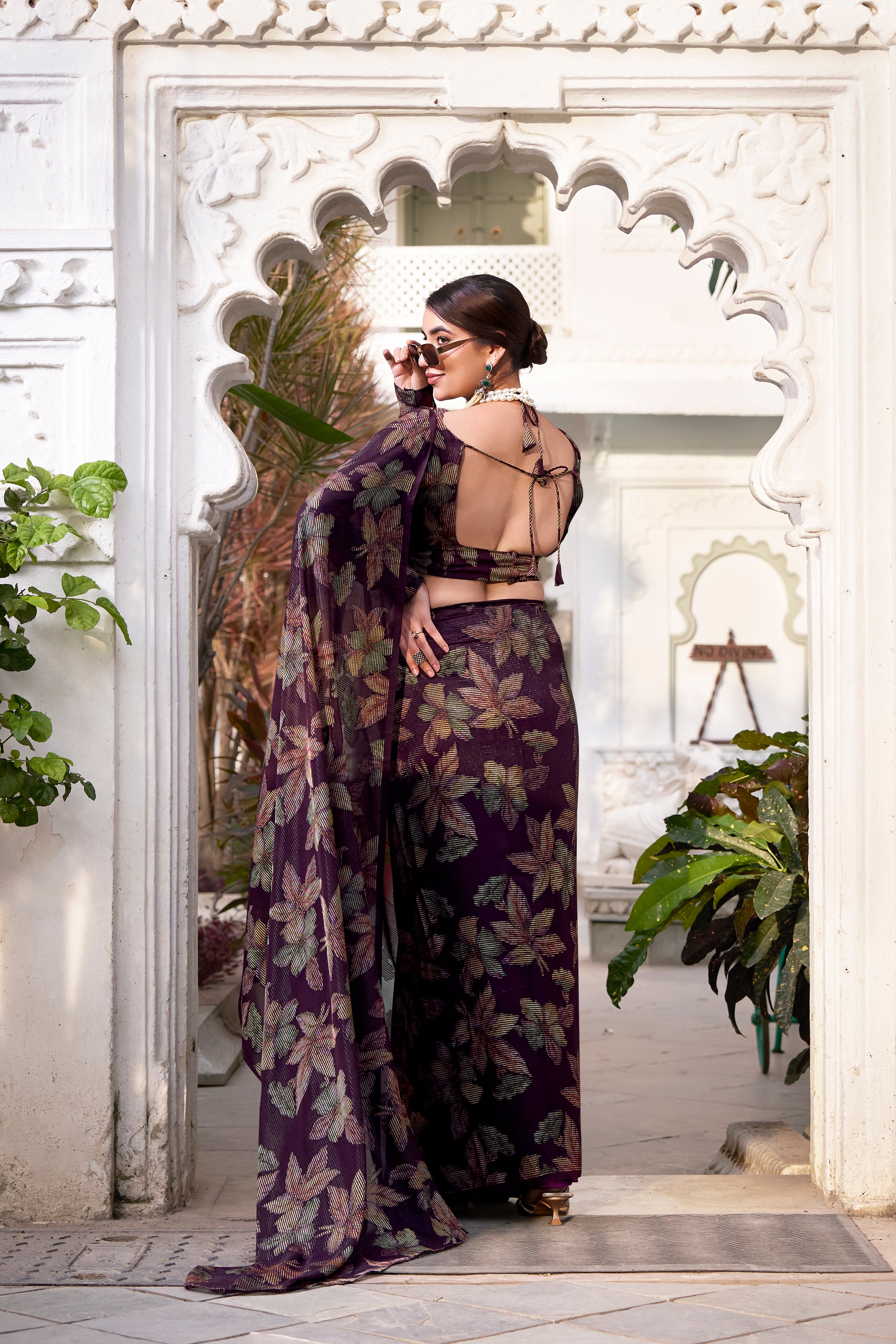 Lurex Brasso Floral Printed Saree