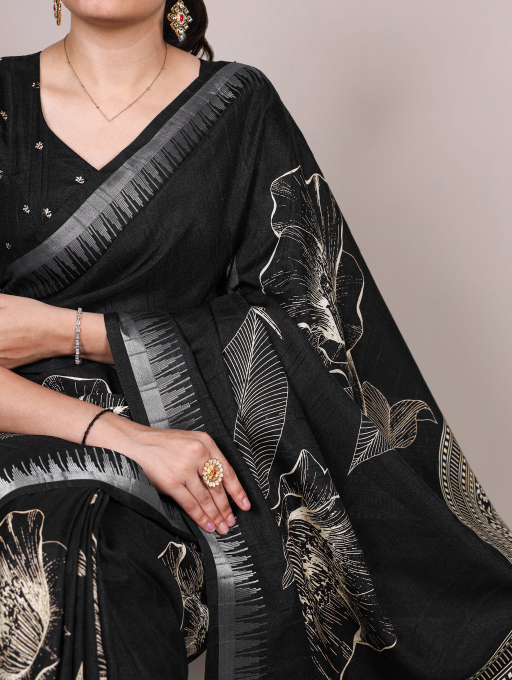 Slub Silk Floral Printed Saree