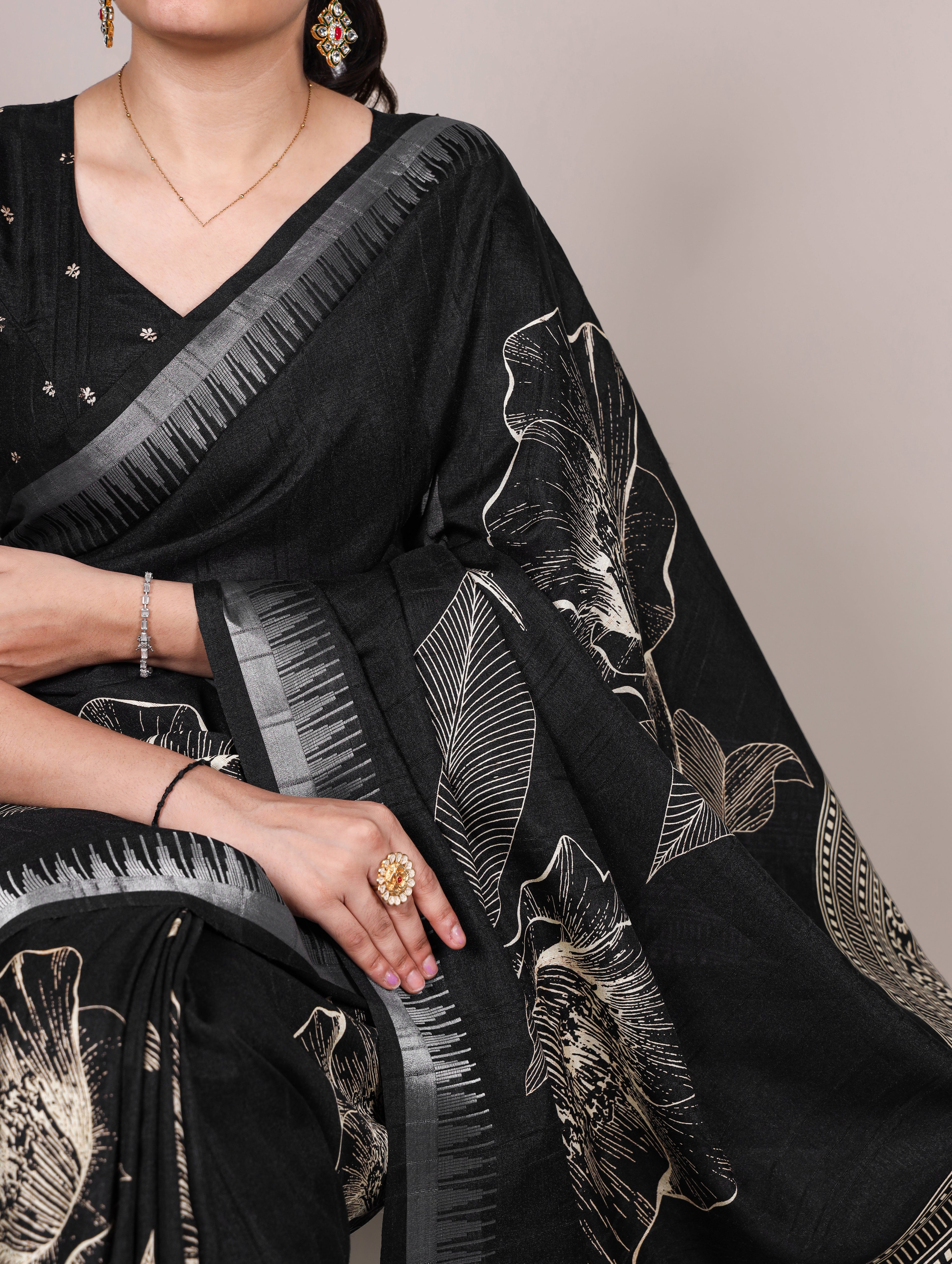 Slub Silk Floral Printed Saree