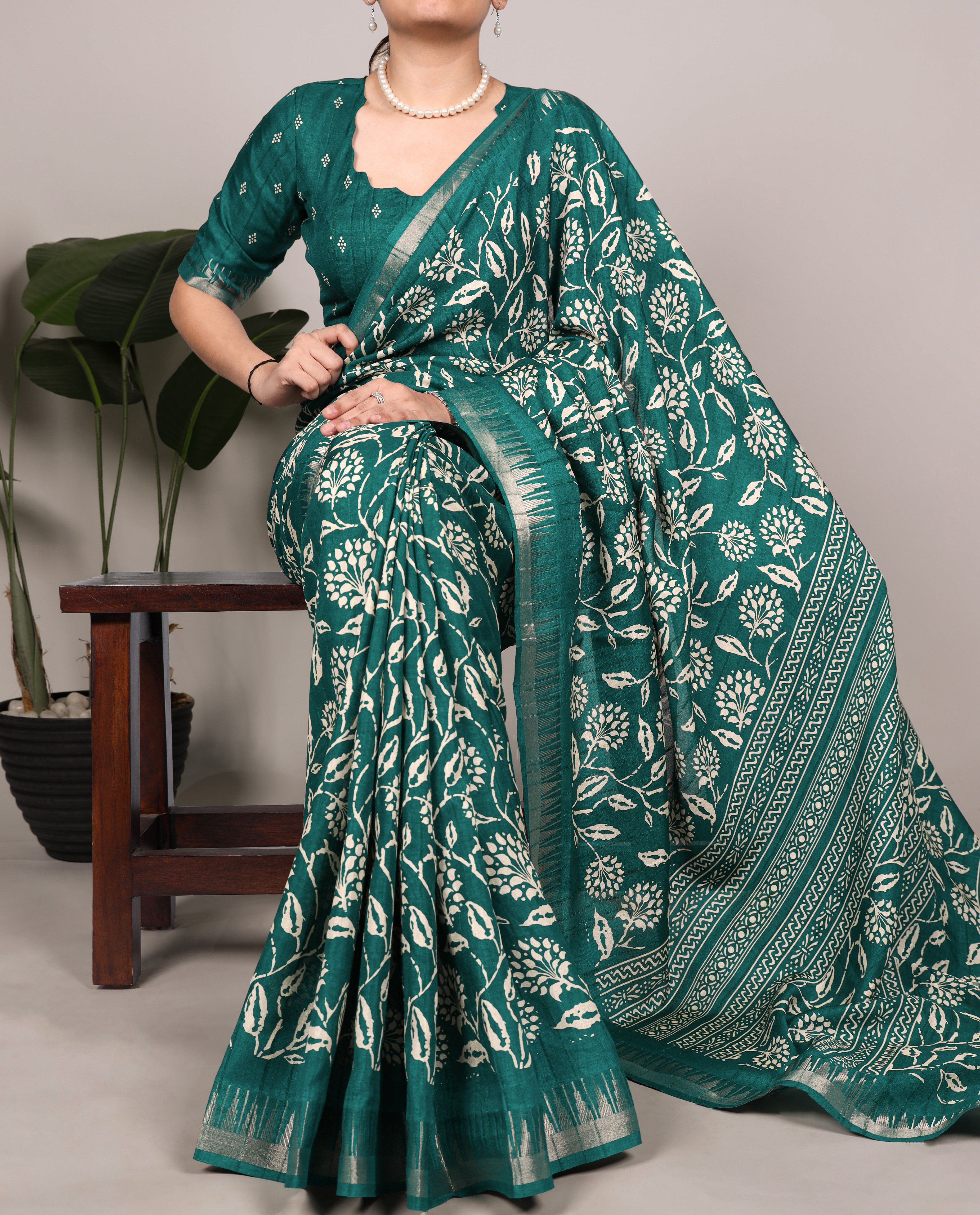 Slub Silk Floral Printed Saree