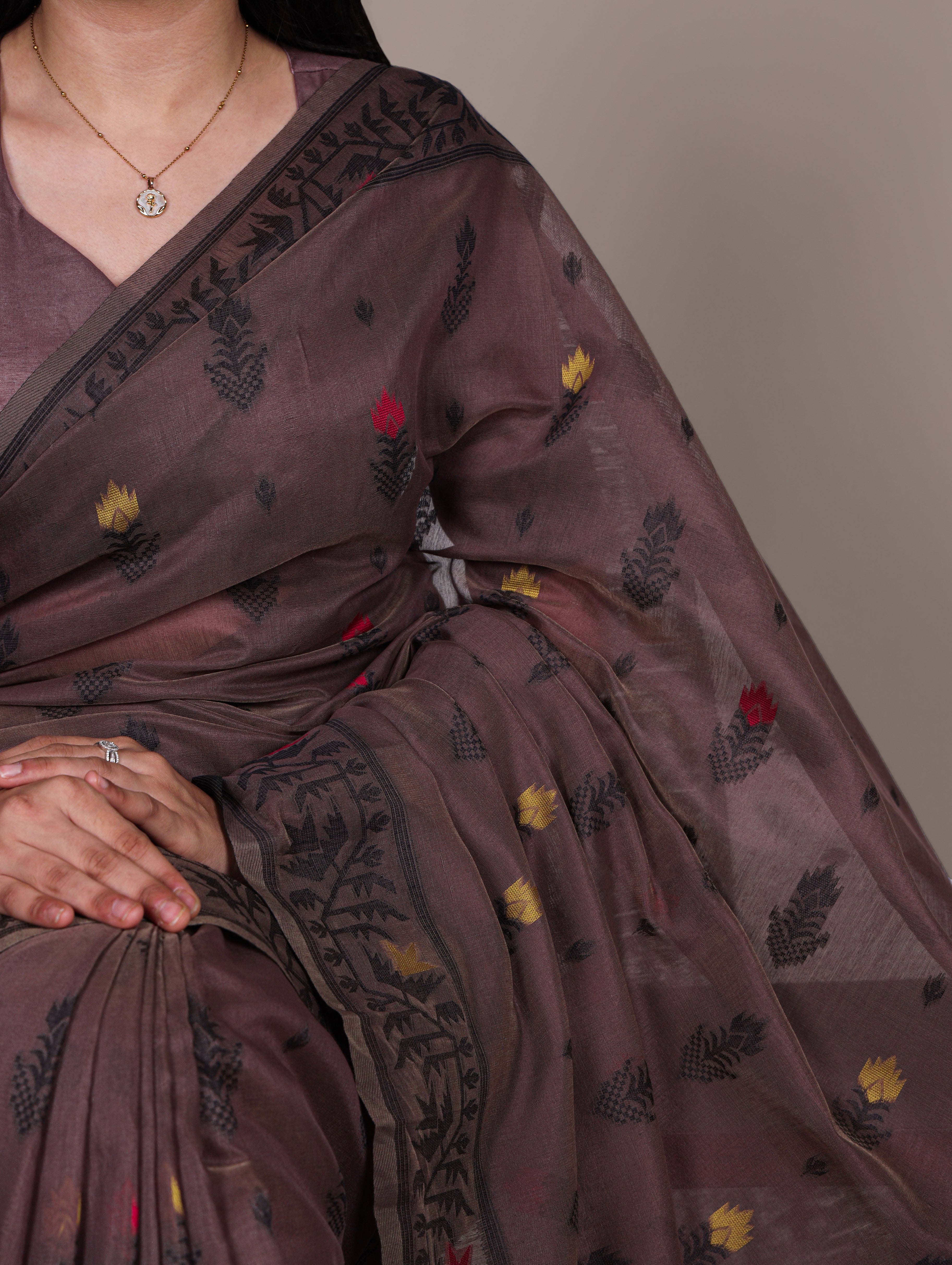 Cotton Thread Weaving Saree For Women