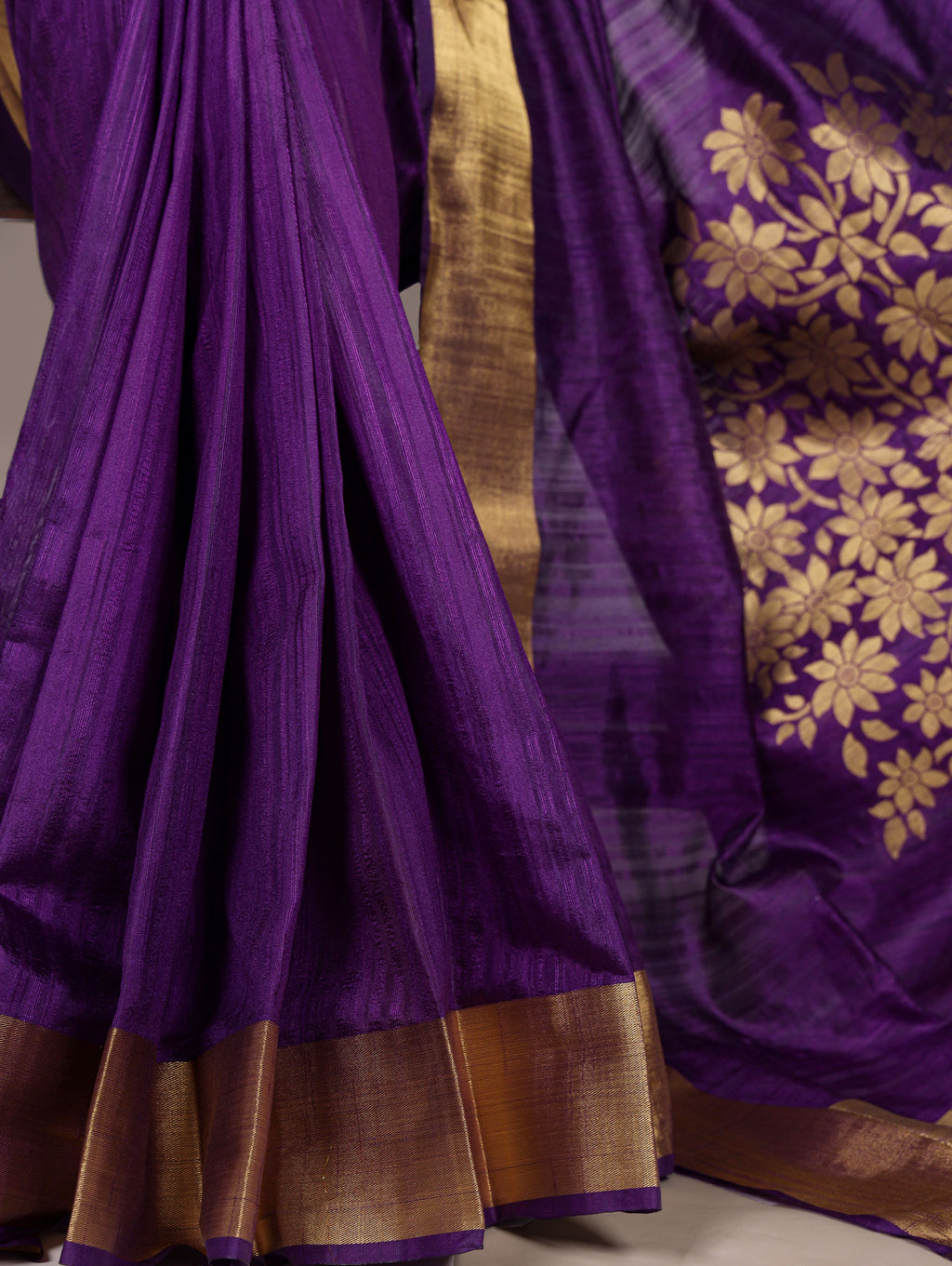Raw Silk Zari Weaving Saree