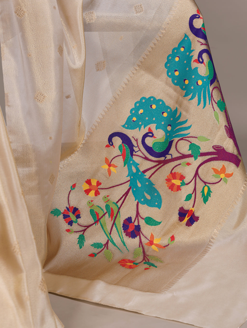 Tissue Paithani Zari Weaving Saree