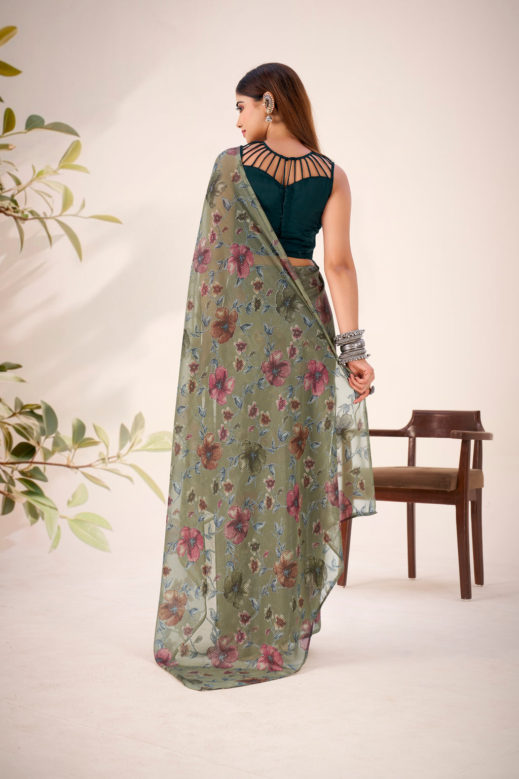 Lurex Brasso Floral Printed Saree