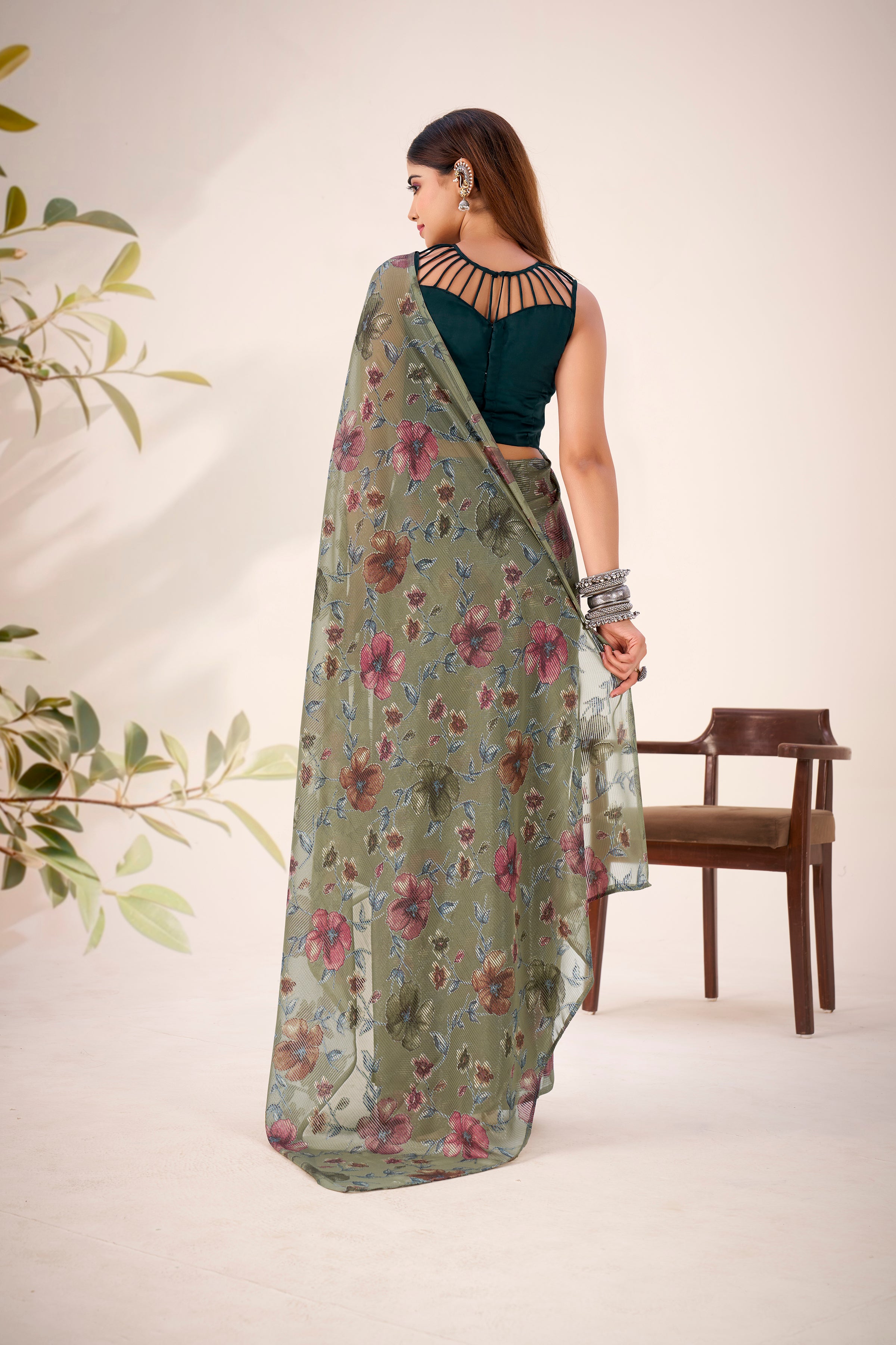 Lurex Brasso Floral Printed Saree