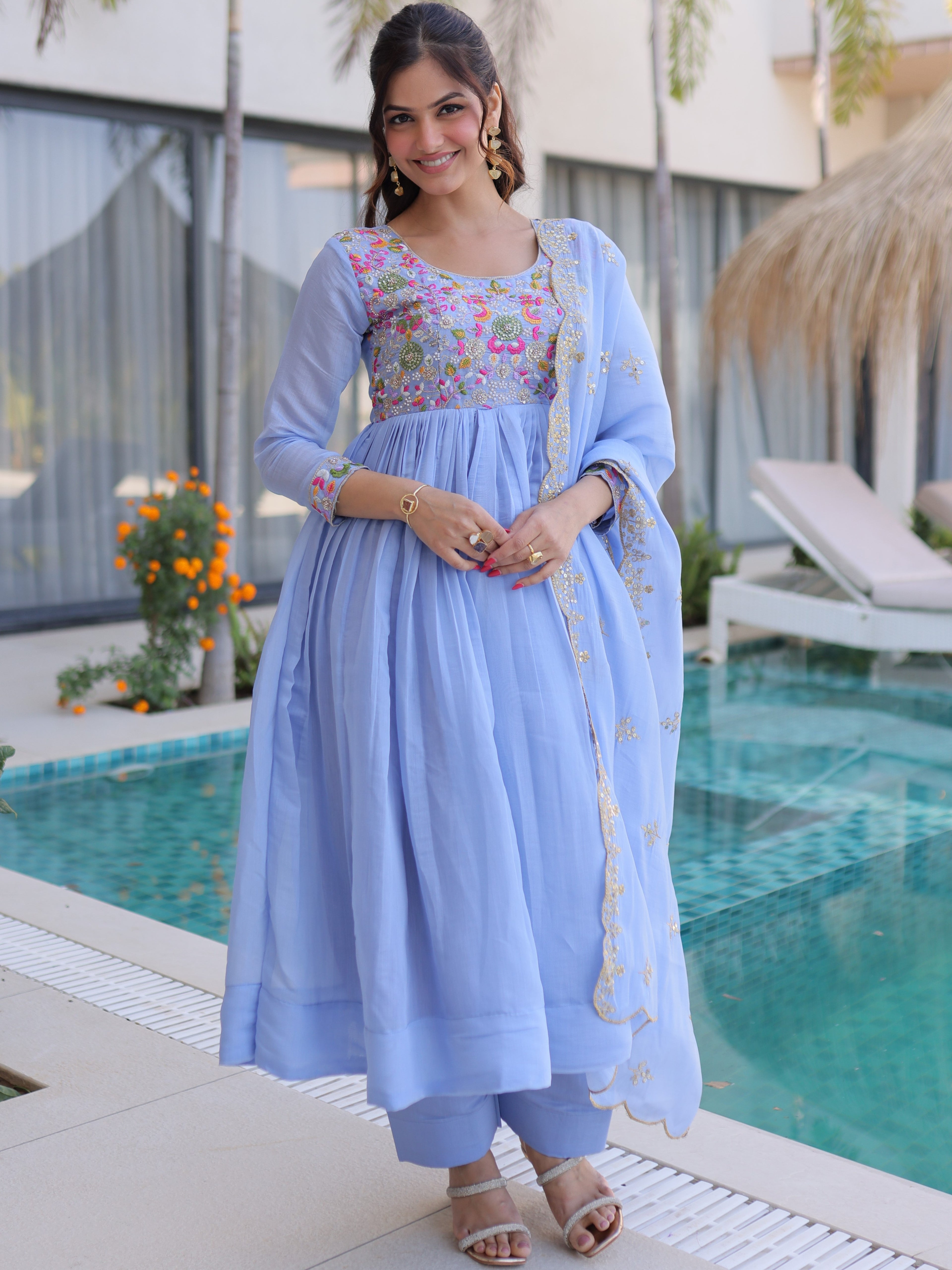 Mull chanderi Beads Embroidered Kurti-Pant With Dupatta
