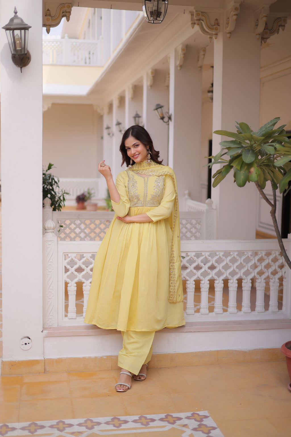 Mull Chanderi Embroidered Kurti-Pant With Dupatta
