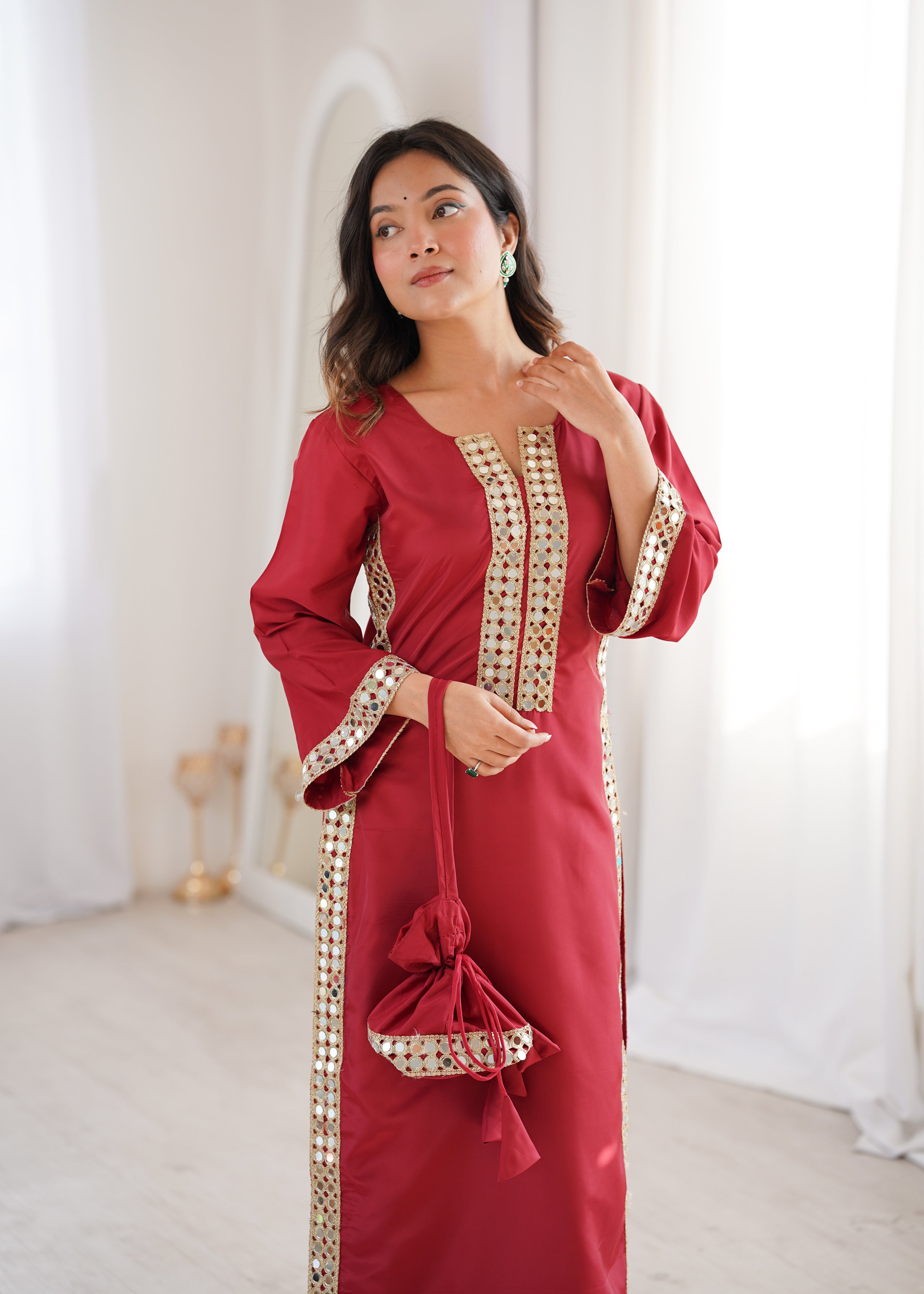 Natural Crepe Real Mirror Kurti-Pant With Batwa
