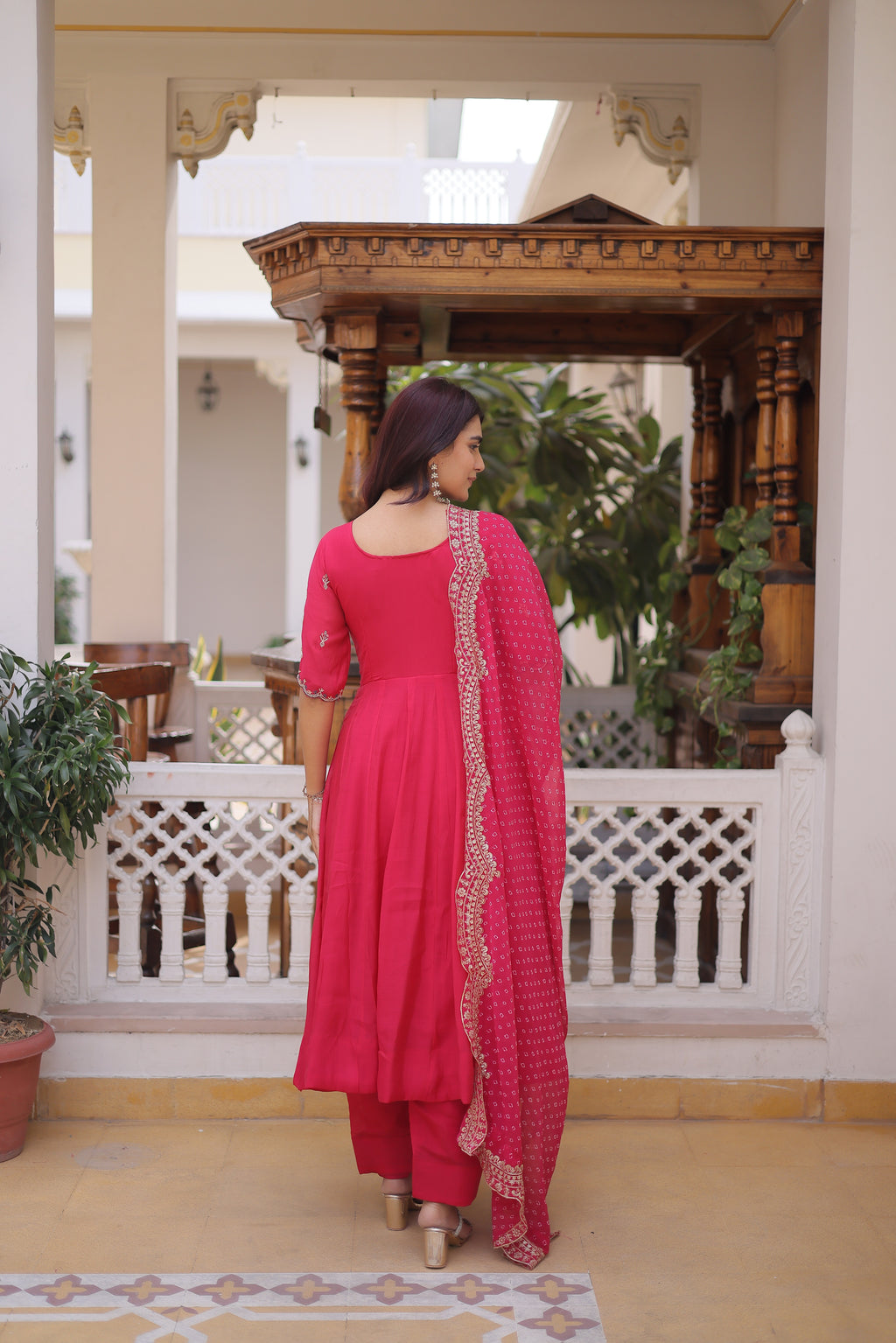 Mull Chanderi Beads Embroidered Kurti-Pant With Dupatta