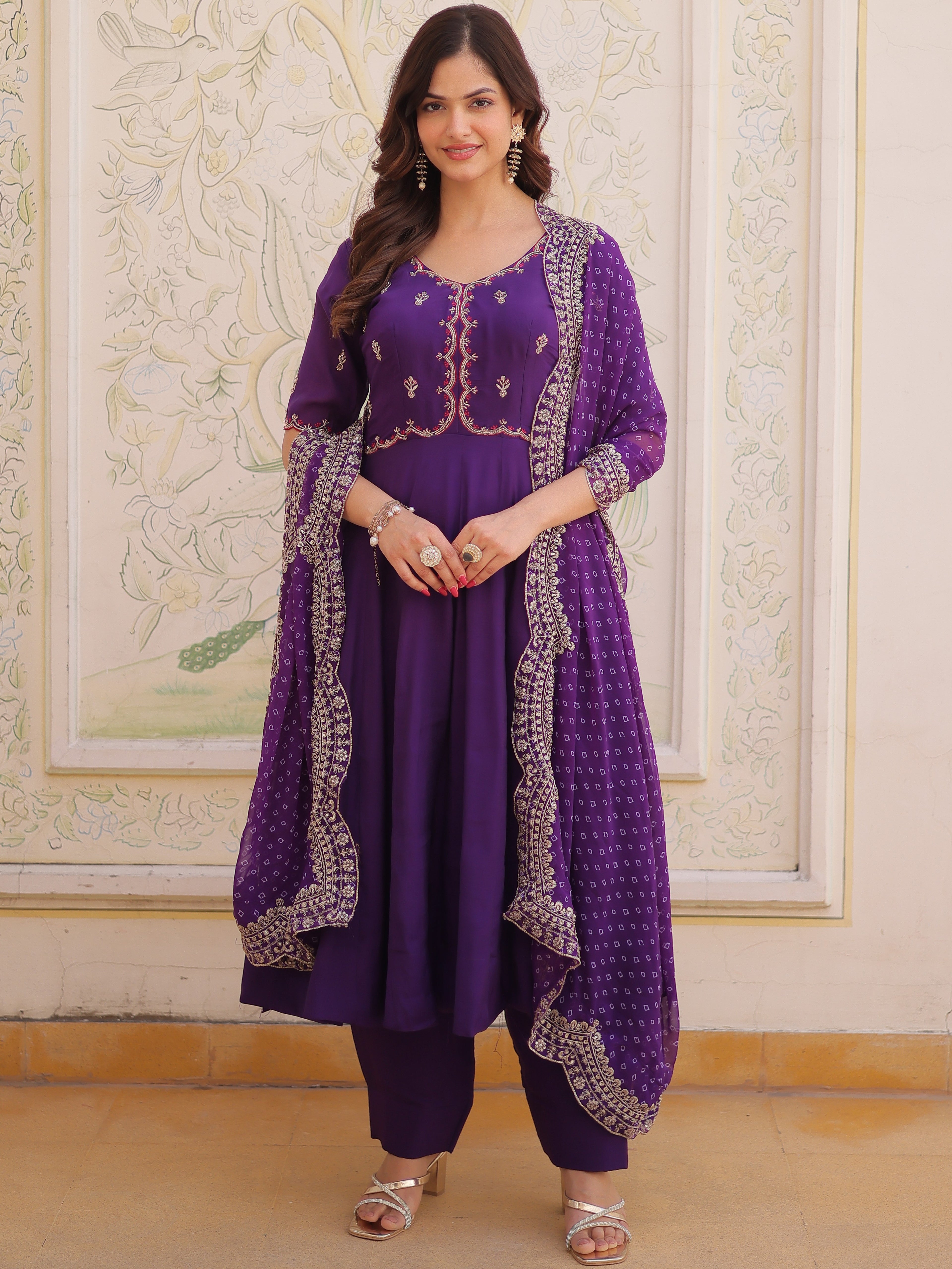 Mull Chanderi Beads Embroidered Kurti-Pant With Dupatta