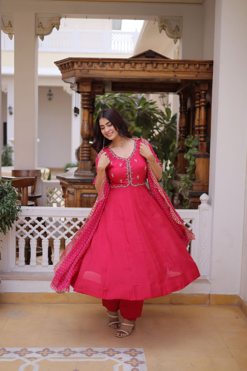 Mull Chanderi Beads Embroidered Kurti-Pant With Dupatta