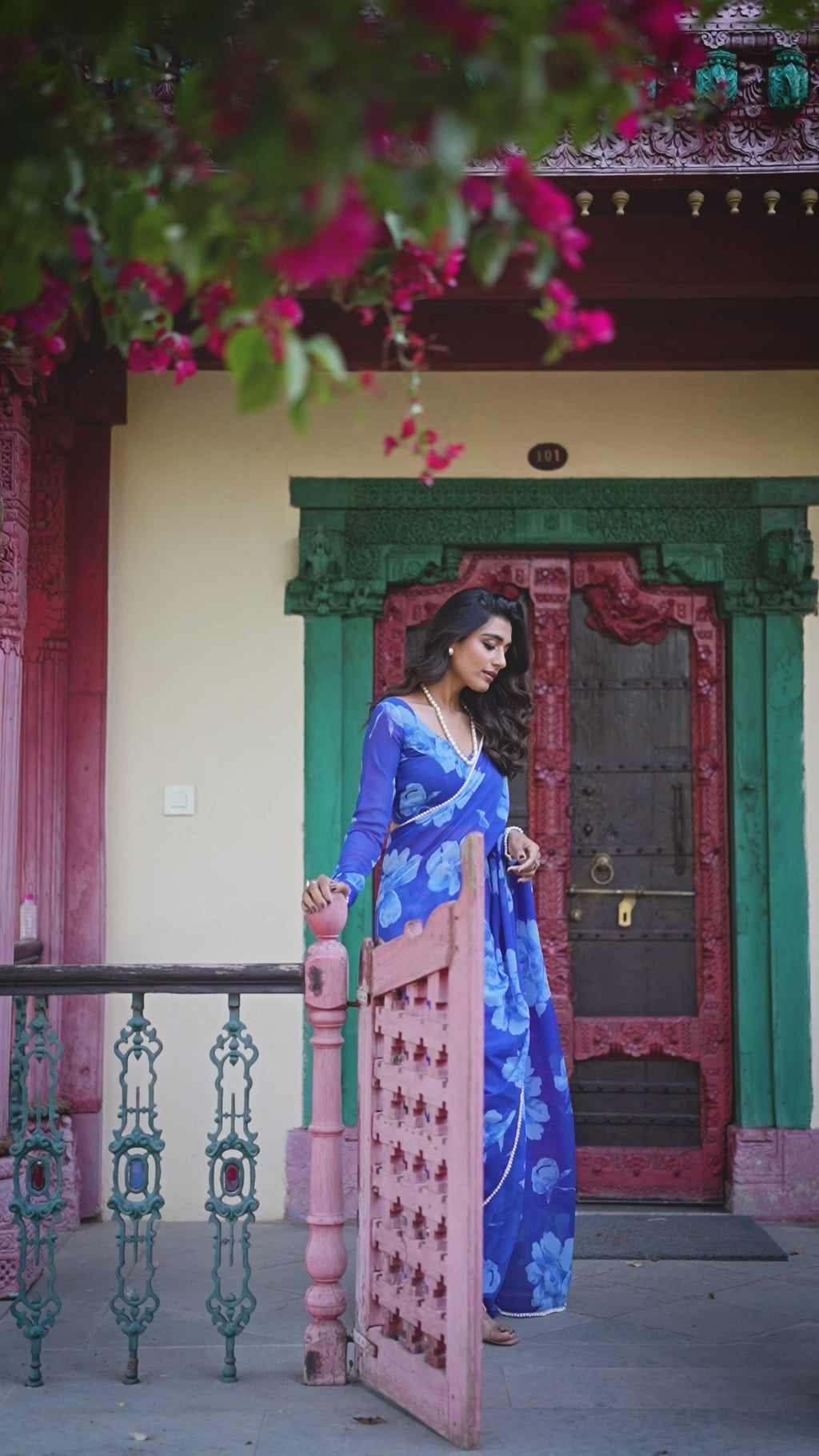 Chiffon Floral Printed Saree For Women